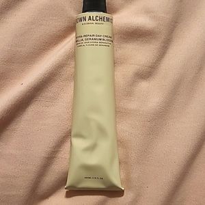 Grown alchemist hydra-repair day cream